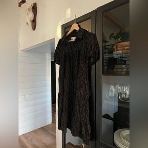 Short Sleeve Polka Dot Collared Dress